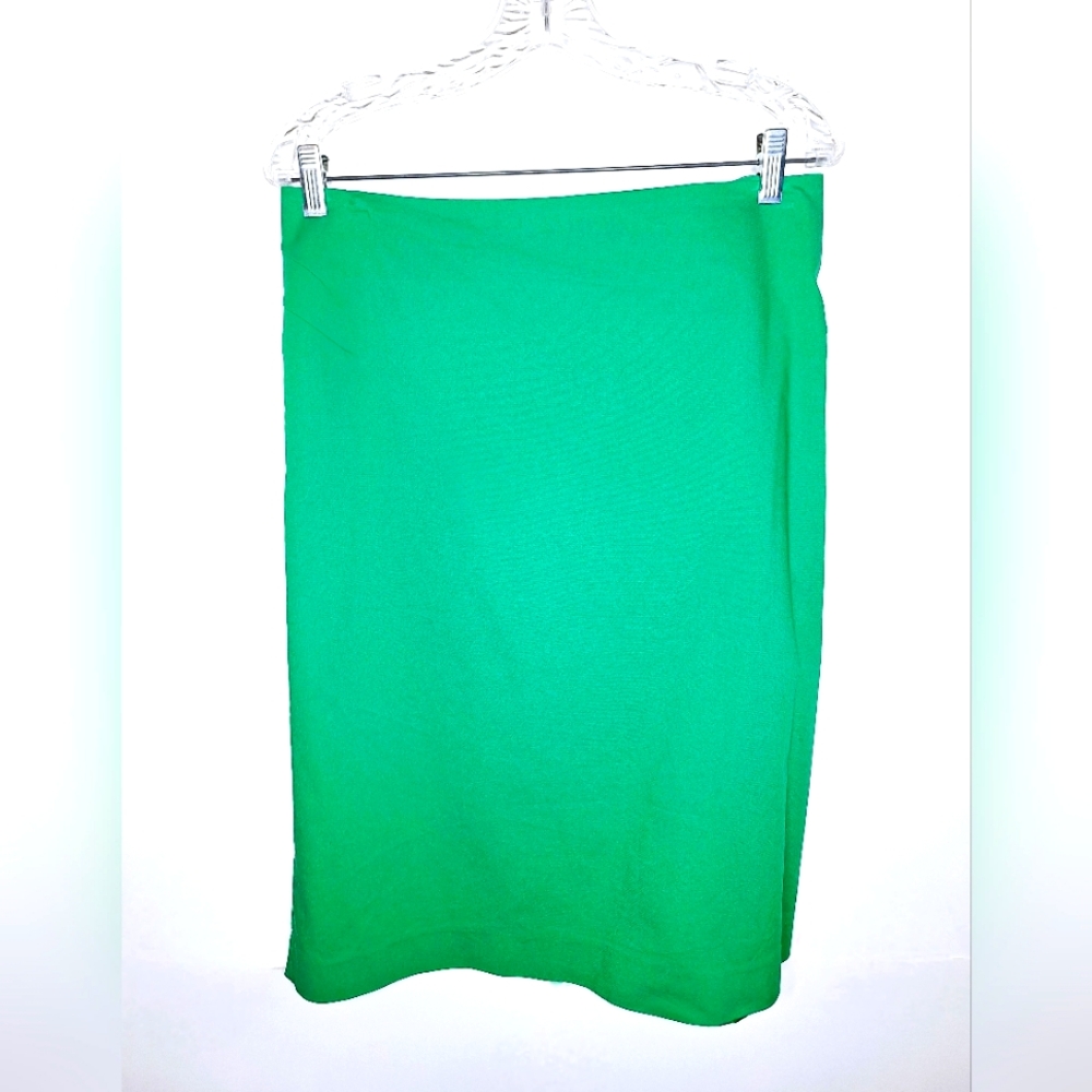 Addition Elle"Lucky Green in a Pencil"Plus-size office, preppy, pencil  skirt.